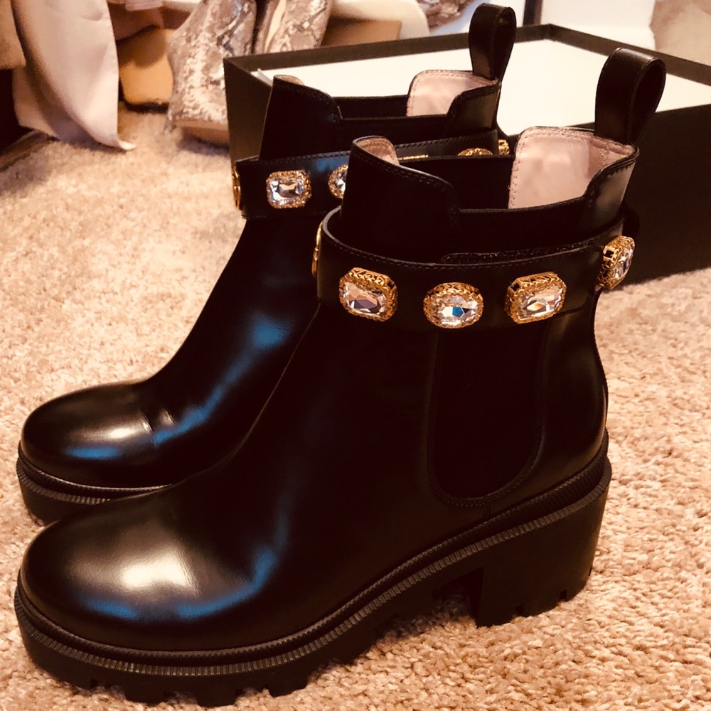 GUCCI Trip Leather Chelsea boots